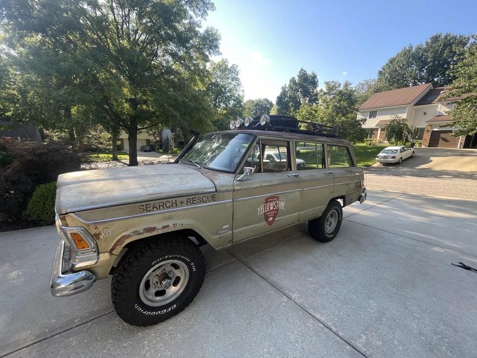 1970 Jeep SJ Wagoneer - Image 10 of 31