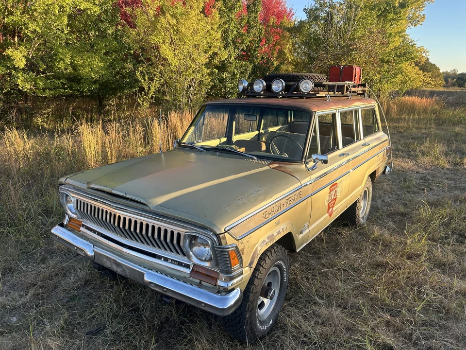 1970 Jeep SJ Wagoneer - Image 16 of 31