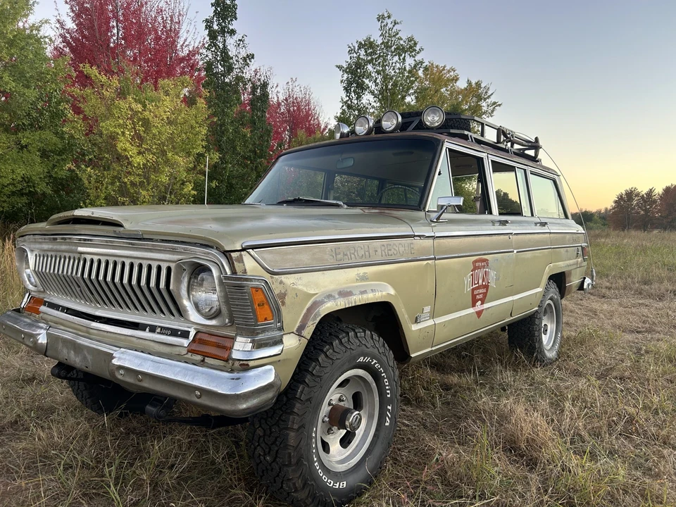 1970 Jeep SJ Wagoneer - Image 9 of 31