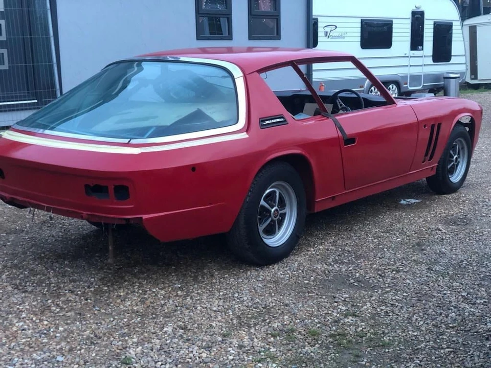 1970 Jensen Interceptor - Image 10 of 30