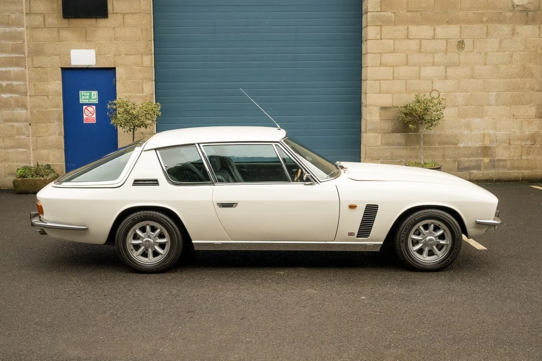 1970 Jensen Interceptor - Image 14 of 30
