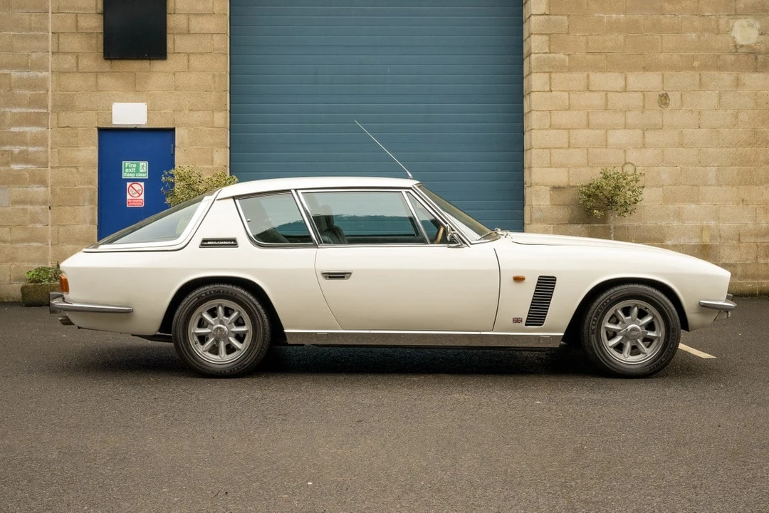 1970 Jensen Interceptor - Image 13 of 30