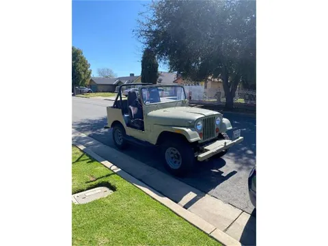 1970 Kaiser Jeepster
