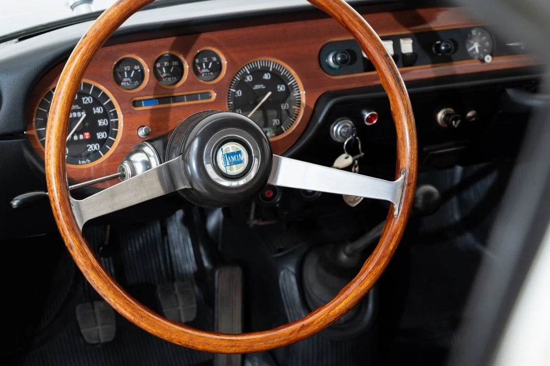 1970 Lancia Fulvia - Image 10 of 30