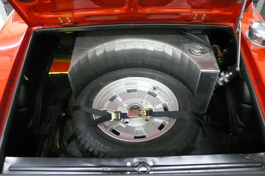 1970 Lancia Fulvia - Image 3 of 18