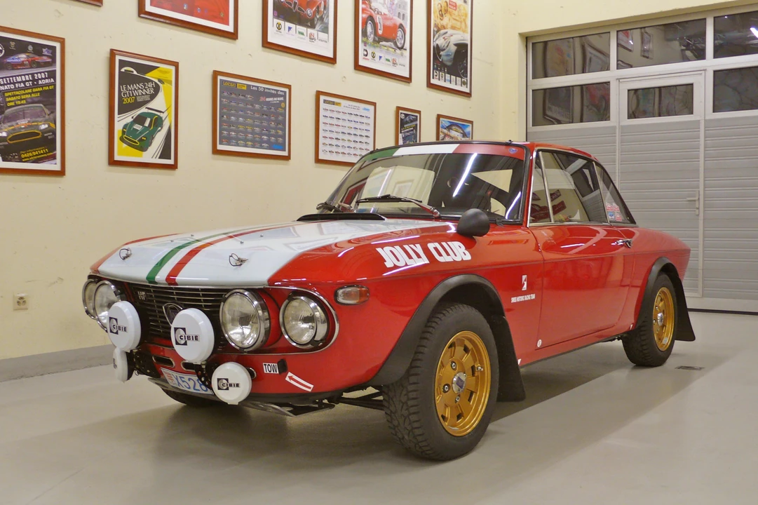 1970 Lancia Fulvia - Image 2 of 18
