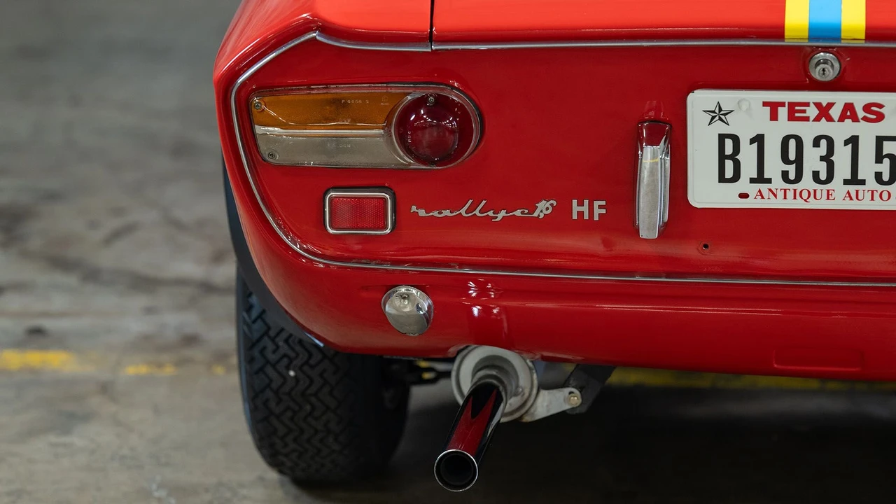 1970 Lancia Fulvia - Image 10 of 31