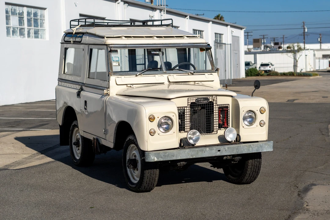 1970 Land Rover Series II/IIA 88 - Image 8 of 31