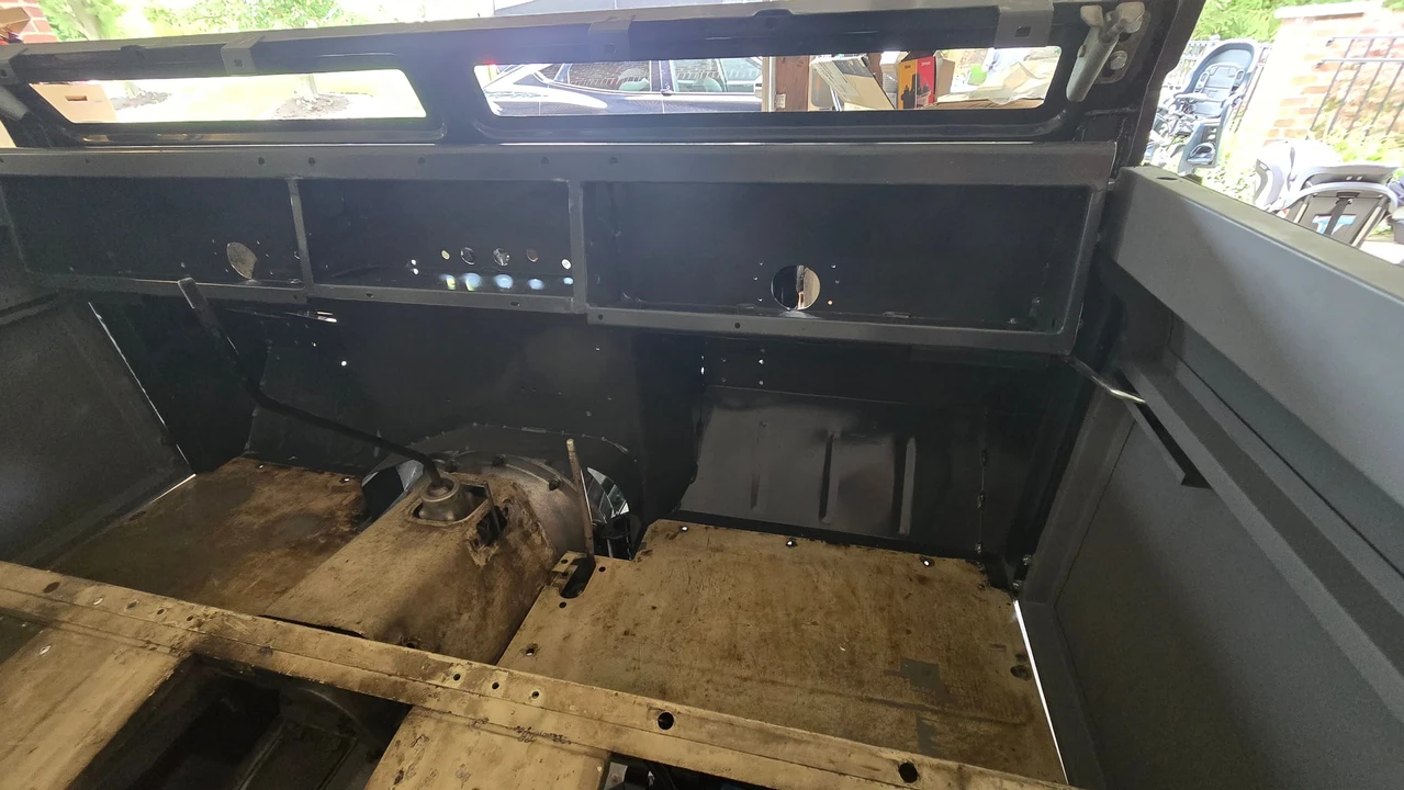 1970 Land Rover Series II/IIA 88 - Image 14 of 31