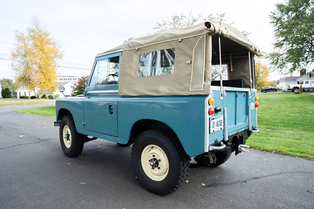 1970 Land Rover Series II/IIA 88 - Image 10 of 31