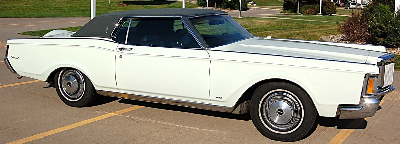 1970 Lincoln Continental 5th Gen - Image 2 of 21