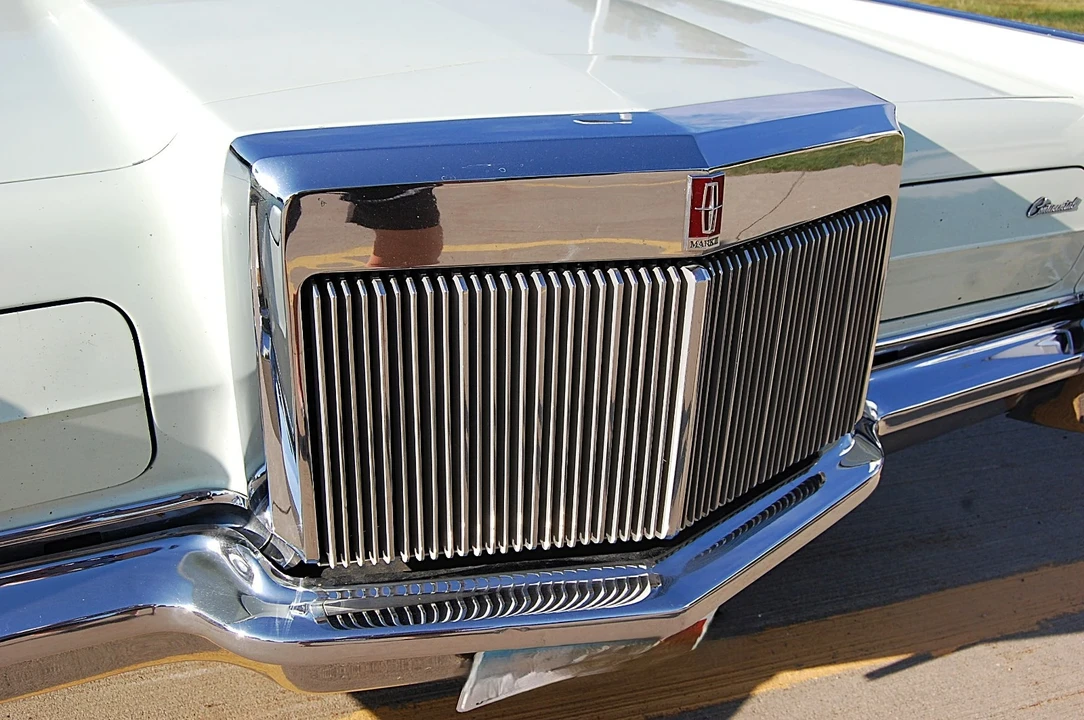 1970 Lincoln Continental 5th Gen - Image 10 of 21