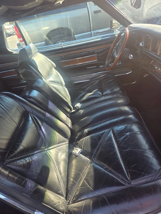 1970 Lincoln Continental 5th Gen - Image 5 of 9