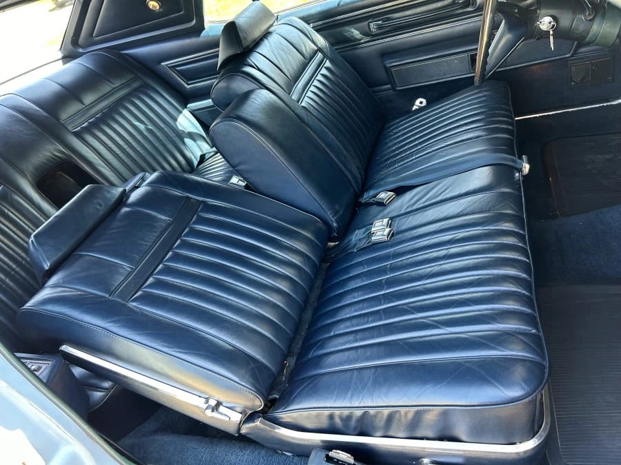 1970 Lincoln Continental 5th Gen - Image 17 of 31