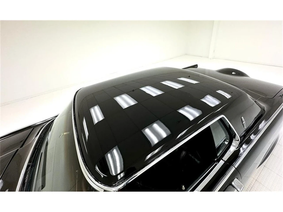 1970 Lincoln Continental 5th Gen - Image 14 of 31