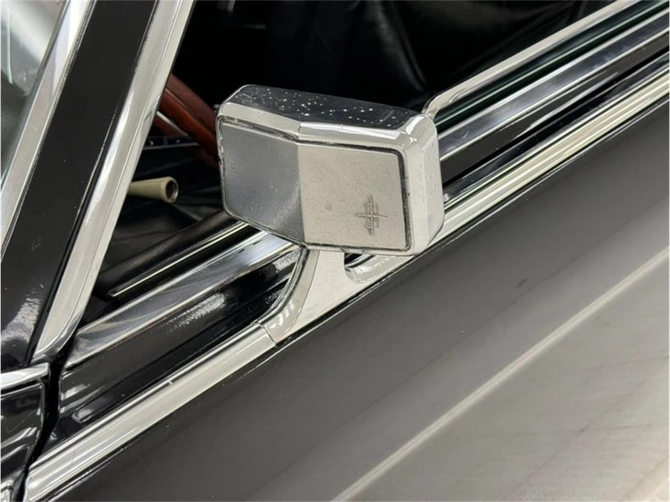 1970 Lincoln Continental 5th Gen - Image 15 of 31