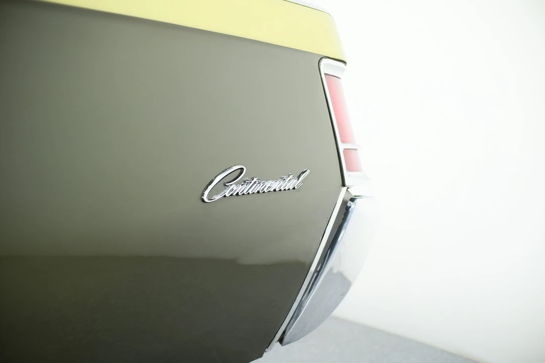 1970 Lincoln Continental 5th Gen - Image 21 of 21