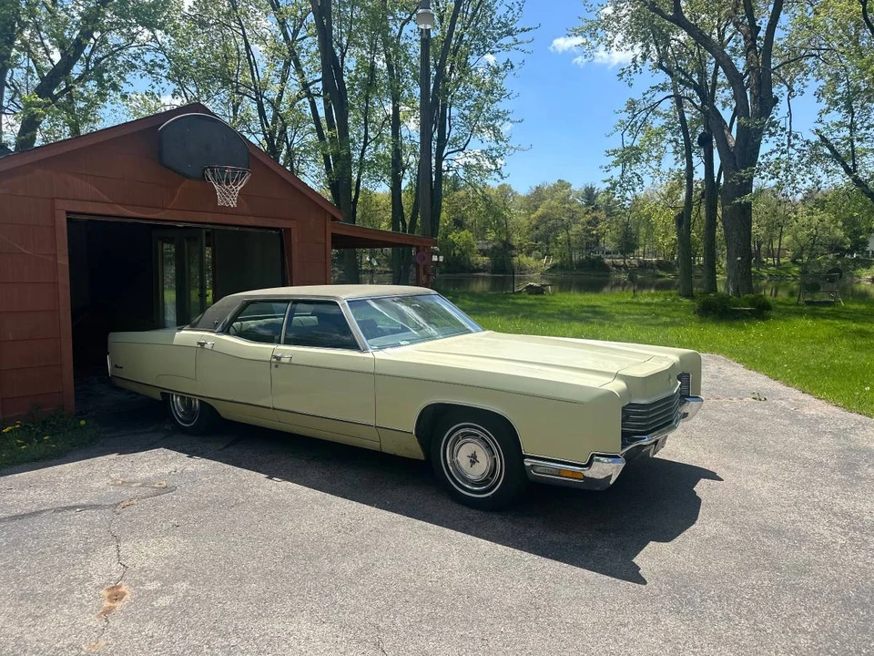 1970 Lincoln Continental 5th Gen - Image 8 of 13