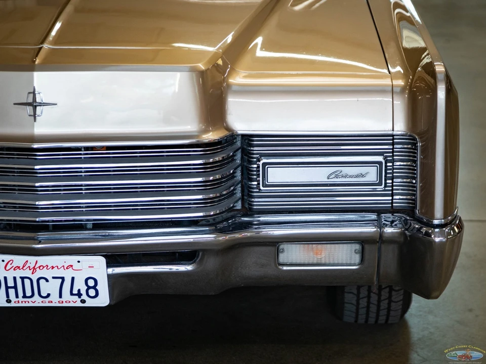 1970 Lincoln Continental 5th Gen - Image 17 of 21