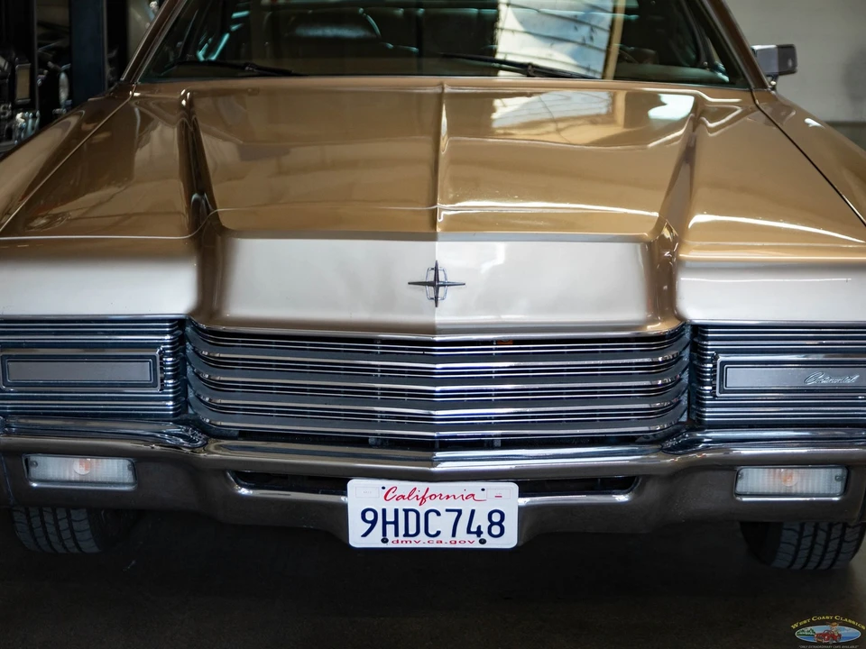 1970 Lincoln Continental 5th Gen - Image 16 of 21