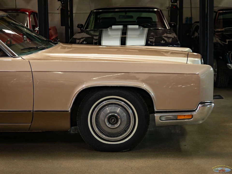 1970 Lincoln Continental 5th Gen - Image 4 of 21