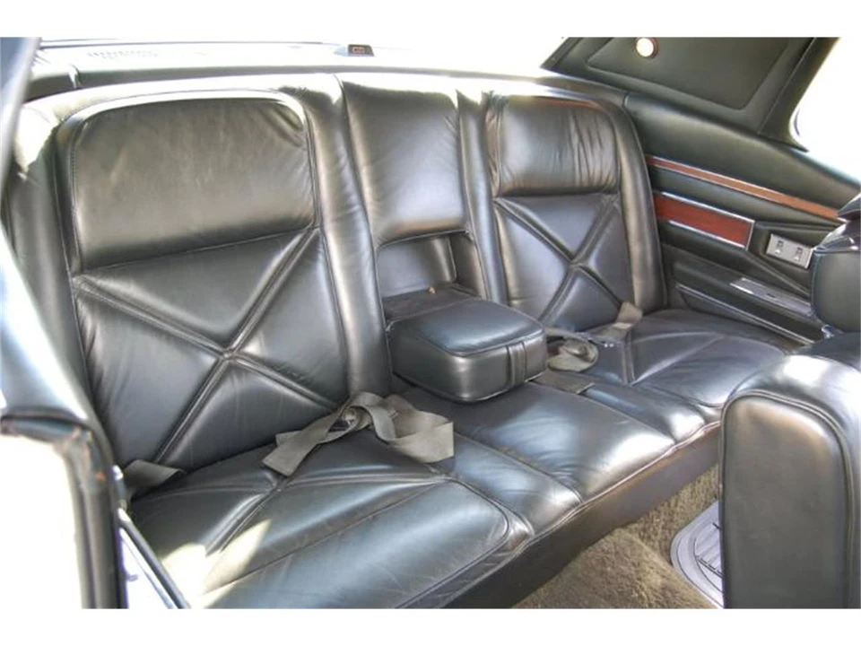 1970 Lincoln Continental 5th Gen - Image 16 of 21
