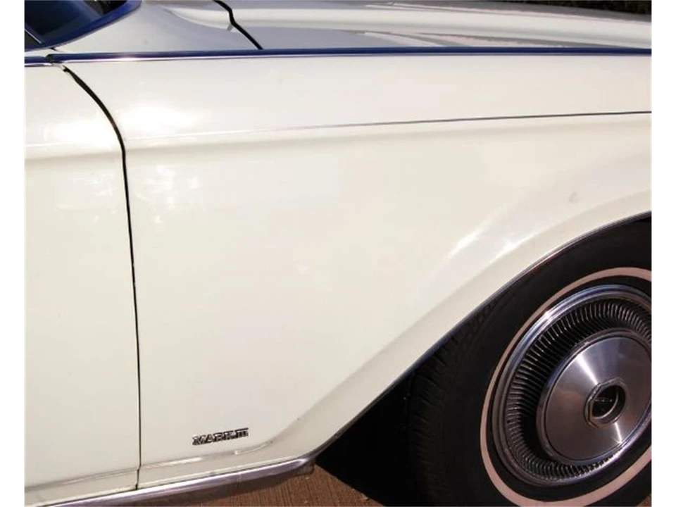 1970 Lincoln Continental 5th Gen - Image 11 of 21