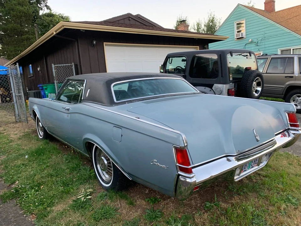 1970 Lincoln Continental 5th Gen - Image 19 of 21