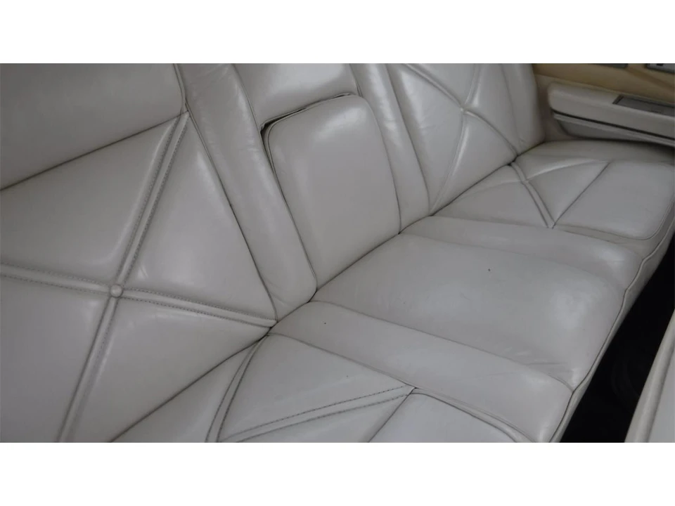 1970 Lincoln Continental Mark III - Image 7 of 31