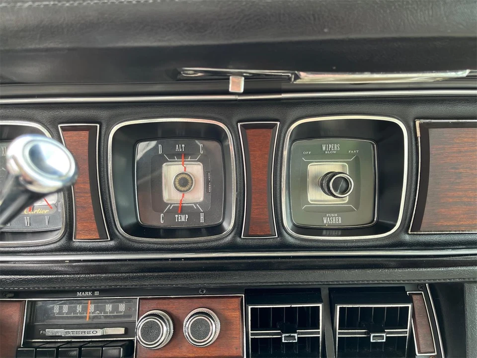 1970 Lincoln Continental Mark III - Image 5 of 31