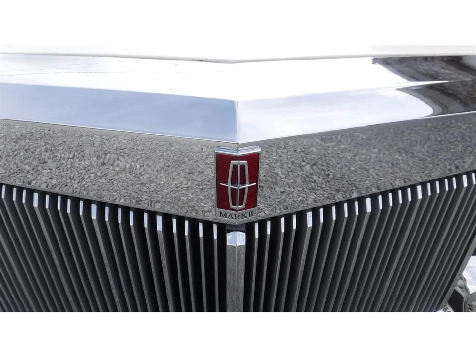 1970 Lincoln Continental Mark III - Image 29 of 31