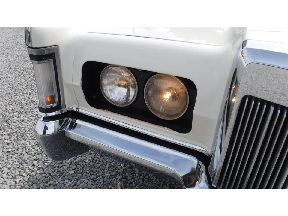 1970 Lincoln Continental Mark III - Image 31 of 31