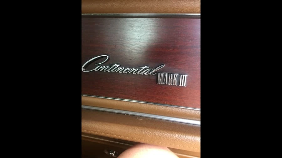 1970 Lincoln Continental Mark III - Image 7 of 12