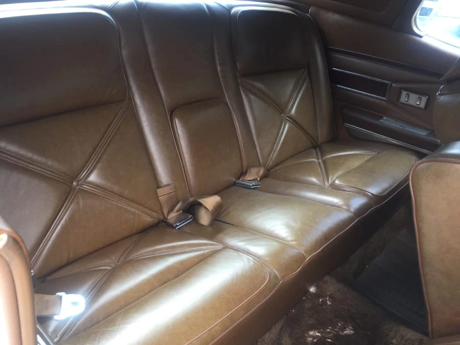 1970 Lincoln Continental Mark III - Image 8 of 12