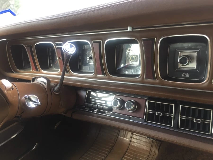 1970 Lincoln Continental Mark III - Image 6 of 12