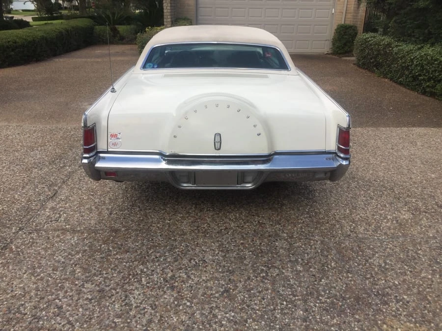 1970 Lincoln Continental Mark III - Image 12 of 12