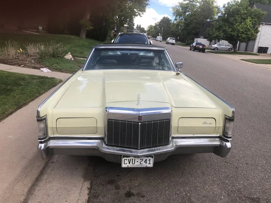 1970 Lincoln Continental Mark III - Image 2 of 10