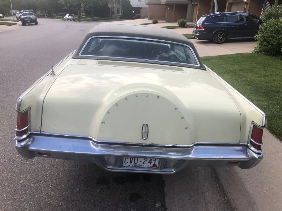 1970 Lincoln Continental Mark III - Image 3 of 10