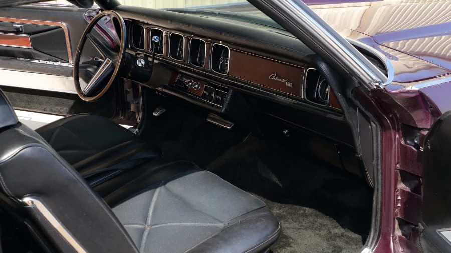 1970 Lincoln Continental Mark III - Image 5 of 12