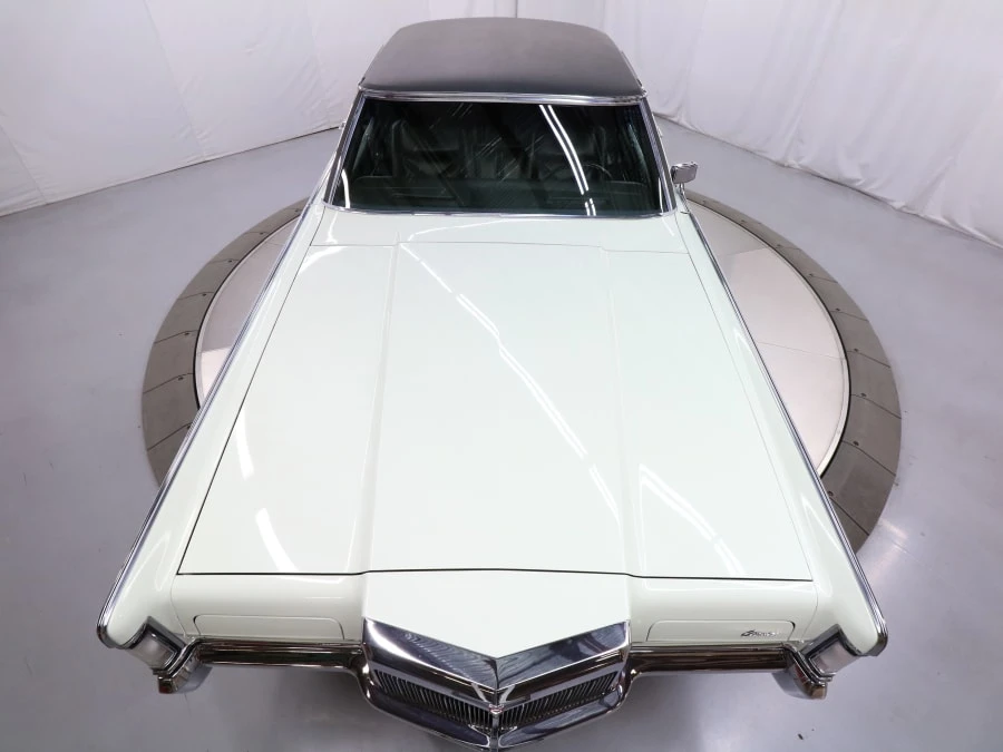 1970 Lincoln Continental Mark III - Image 20 of 31