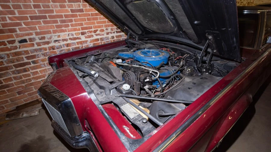 1970 Lincoln Continental Mark III - Image 6 of 20
