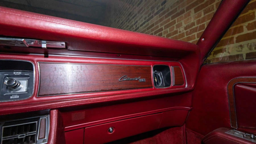 1970 Lincoln Continental Mark III - Image 11 of 20