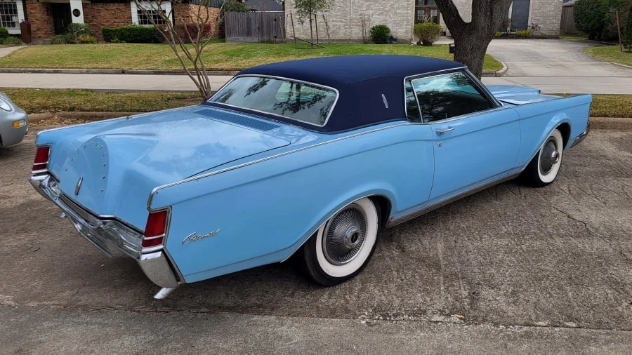 1970 Lincoln Continental Mark III - Image 2 of 6