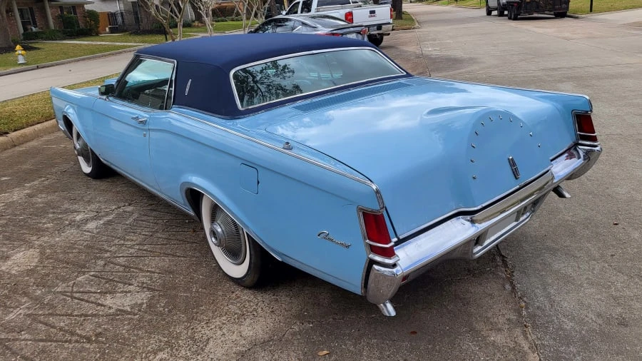 1970 Lincoln Continental Mark III - Image 3 of 6