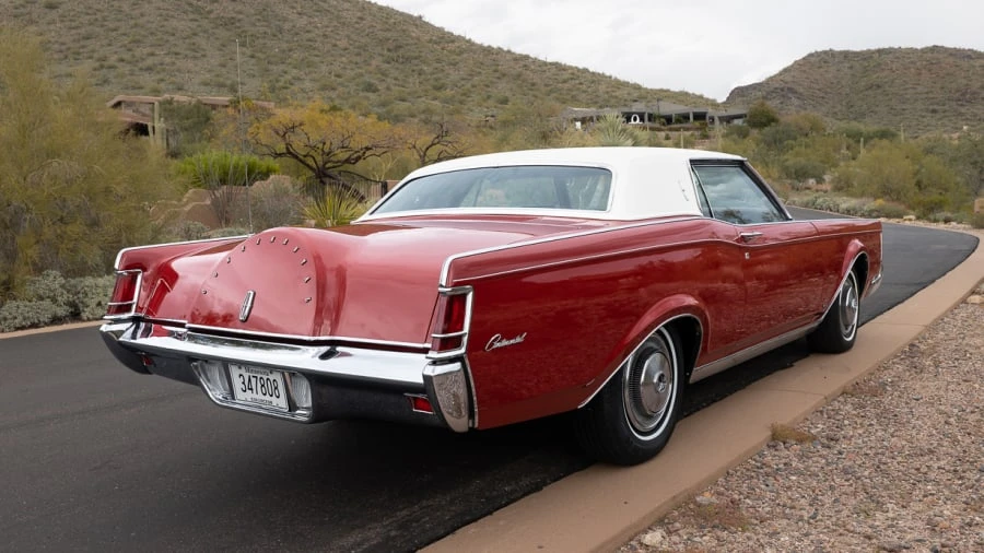 1970 Lincoln Continental Mark III - Image 3 of 23