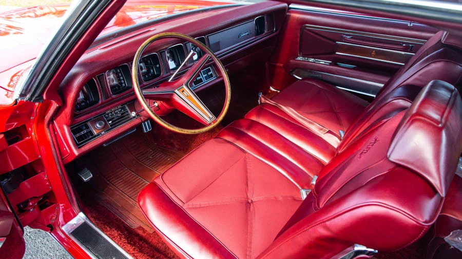 1970 Lincoln Continental Mark III - Image 4 of 13