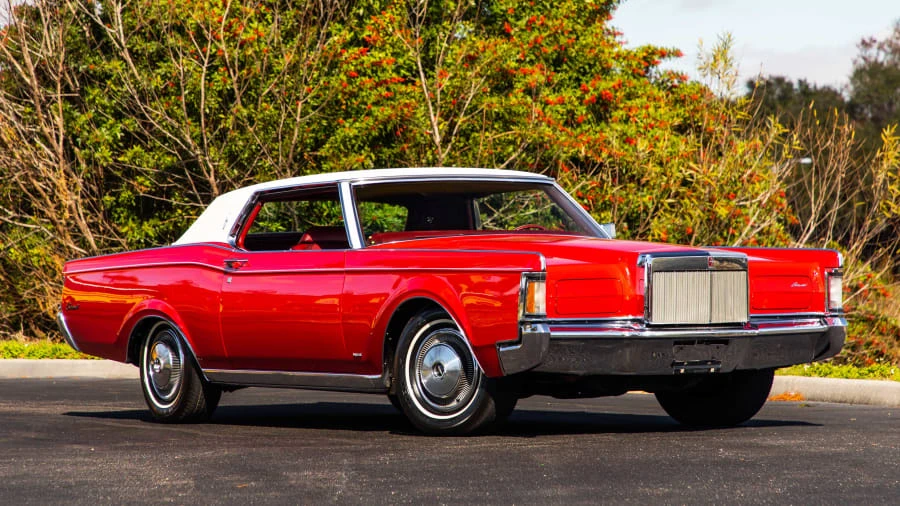 1970 Lincoln Continental Mark III - Image 12 of 13