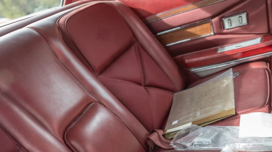 1970 Lincoln Continental Mark III - Image 19 of 23