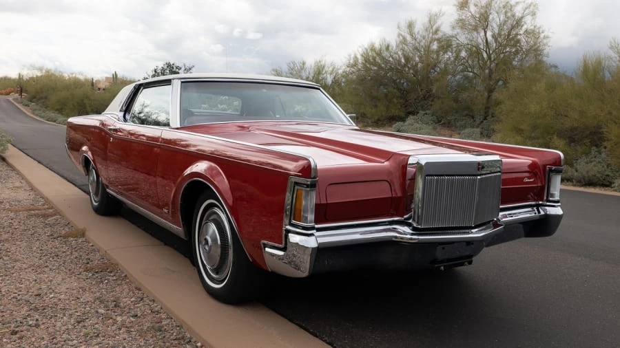 1970 Lincoln Continental Mark III - Image 7 of 23