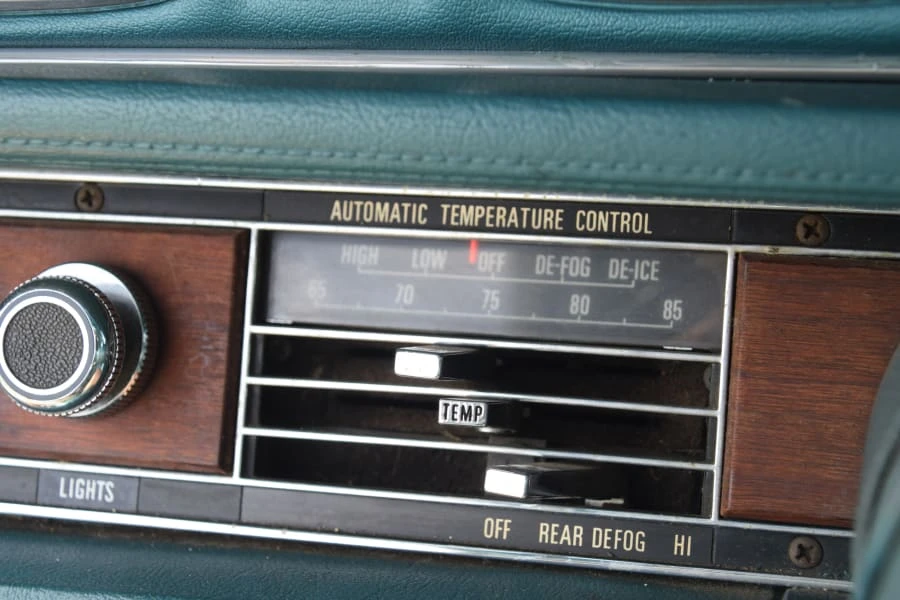 1970 Lincoln Continental 5th Gen - Image 14 of 18